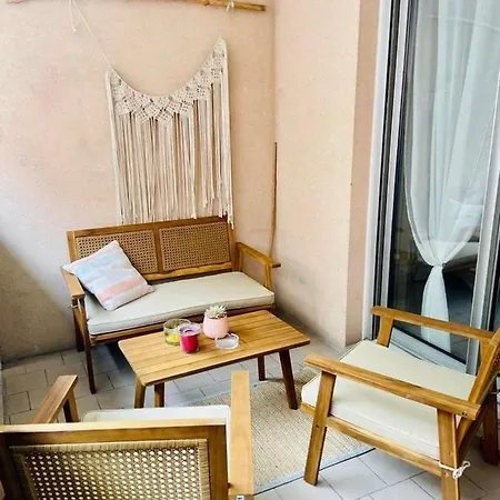 Le Juana Ii Apartament