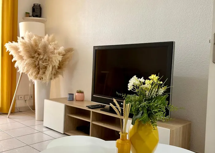 Le Juana Ii Апартаменти *